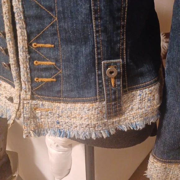 Cache Jacket - Picture 6 of 13